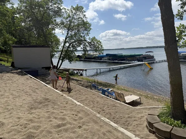 42502 240th St Unit 54, Henning, MN 56551