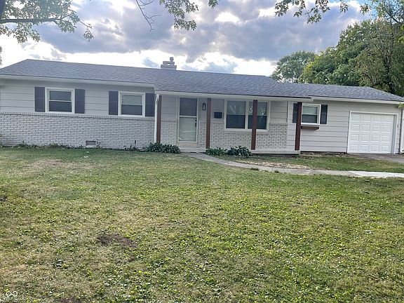 3rd image of 4602 Elmhurst Dr