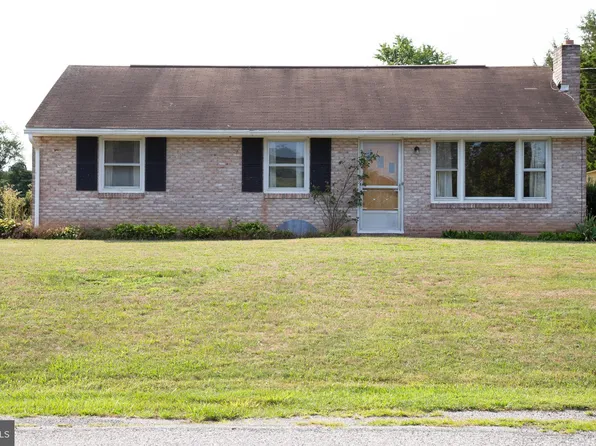 1970 Temple School Rd, Dover, PA 17315