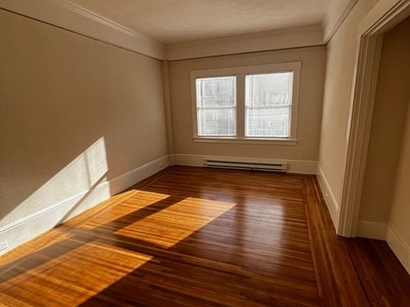 2nd image of 333-335 Hyde St #10