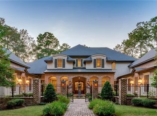 1 Riata Dr, Magnolia, TX 77354