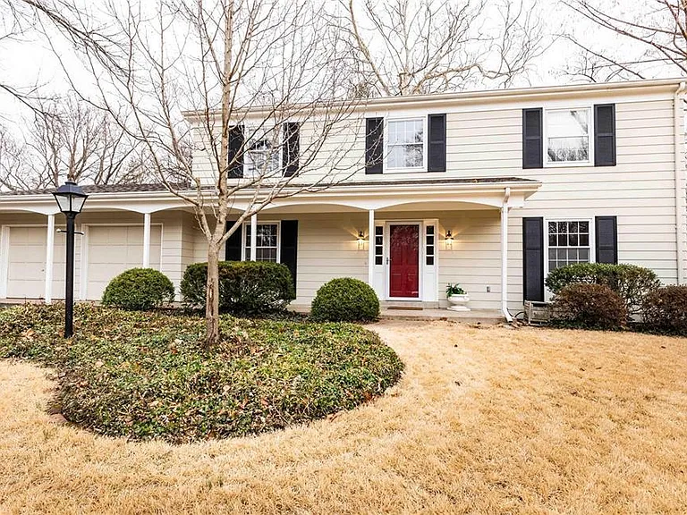 264 Ridge Trail Dr — Photo 1