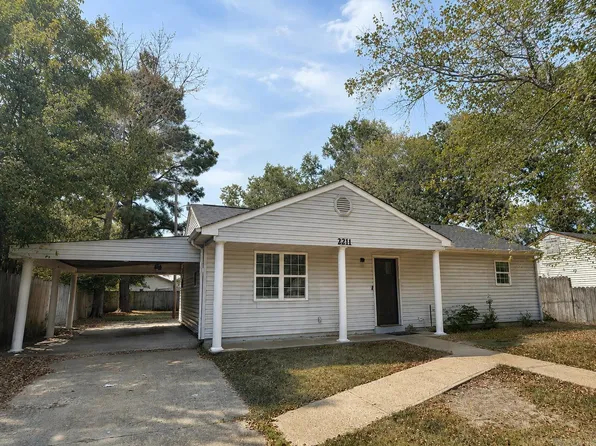 2211 Sutton Dr, Jonesboro, AR 72401