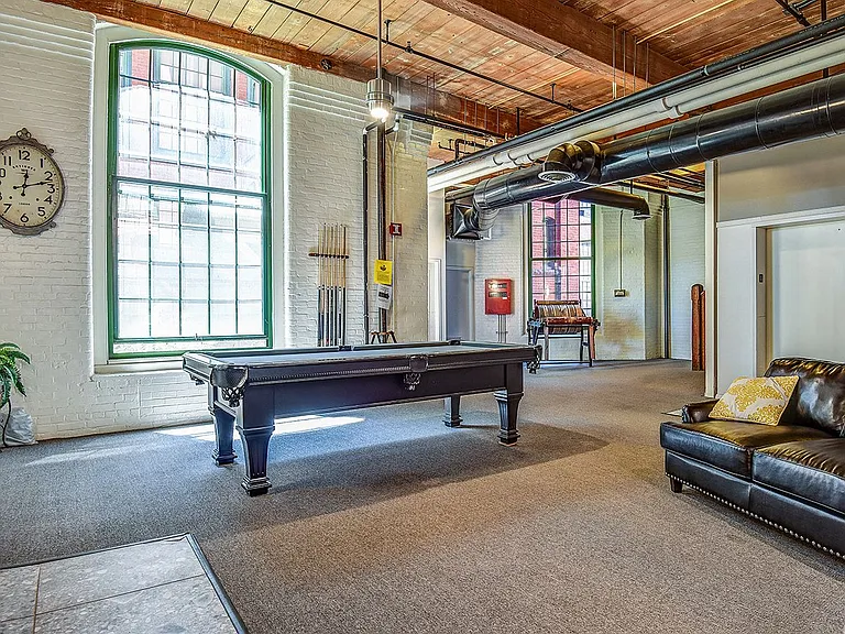 Ribbon Mill Apartments — Photo 18