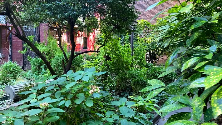 Rented by Buchbinder & Warren | media 19