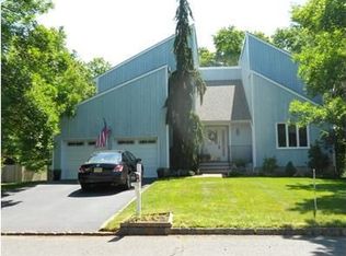 94 Rohill Rd, Hillsborough, NJ 08844