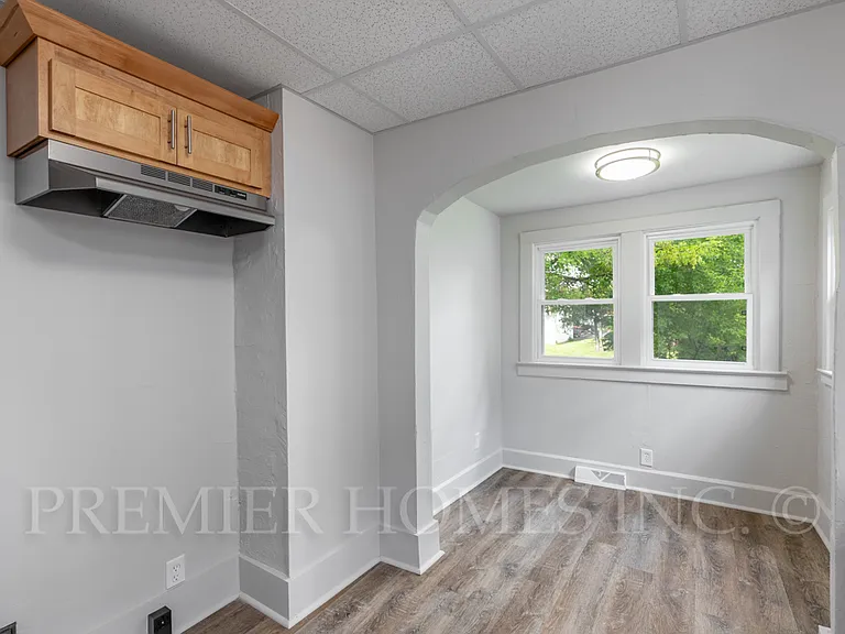 2913 11th St NW — Photo 8