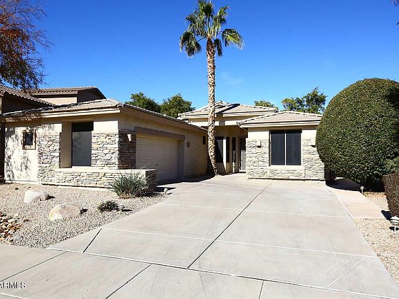 2nd image of 834 E AQUARIUS Place