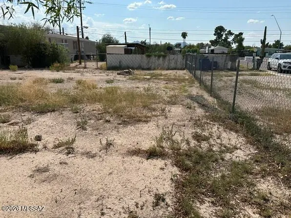 3148 N Flowing Wells Rd, Tucson, AZ 85705