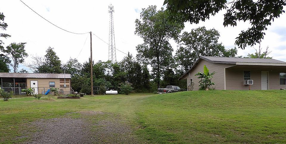 1st image of 192 Bennett Cir