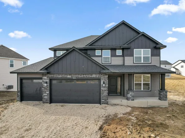 9899 49th Pl NE, Saint Michael, MN 55376