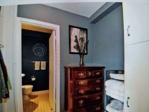 3rd image of 4880 N Marine Dr APT 414