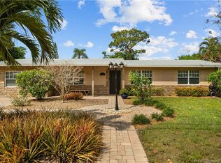 1252 SE Madison Ave, Stuart, FL 34996