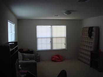 4th image of 215 Windridge Dr N