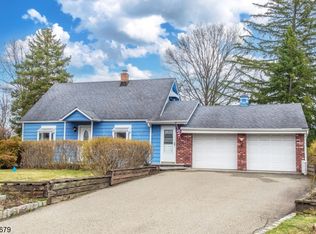 363 N Beverwyck Rd, Parsippany, NJ 07054