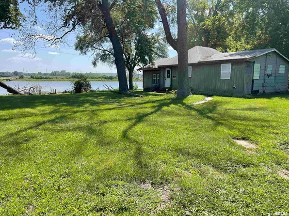 512 Island Ave, East Moline, IL 61244