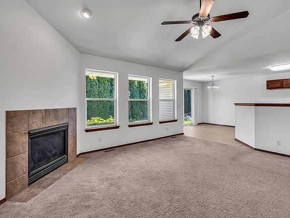 8168 N Ainsworth Dr - Living Room (2)_08122022