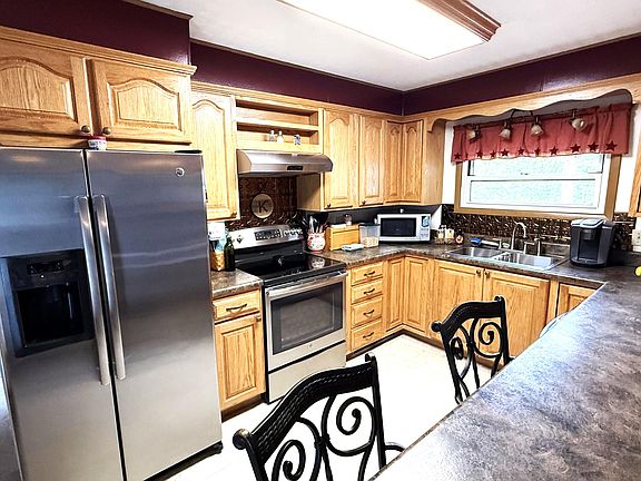 5th image of 1408 Parrish St