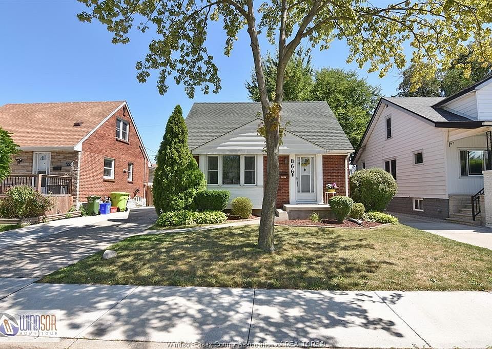 1st image of 866 Saint Louis Ave