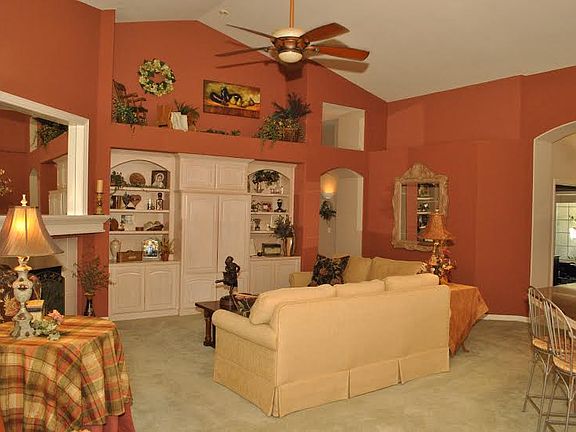 5th image of 1695 E Plymouth Way