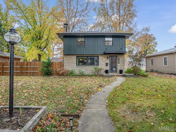 1408 Grand Ave, Edwardsville, IL 62025