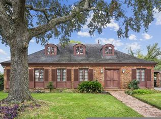 7312 Amber St, New Orleans, LA 70124