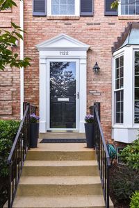 1122 Pine Hill Rd, Mc Lean, VA, 22101