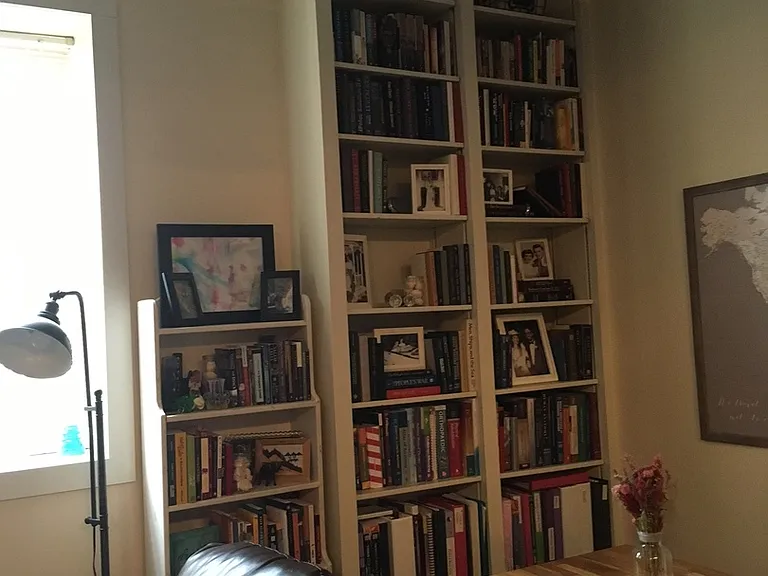 222 N College Ave — Photo 6