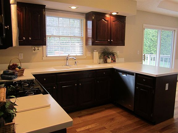5th image of 1307 E Fairwood Dr