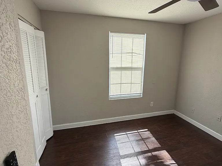 1405 Paula Dr — Photo 13