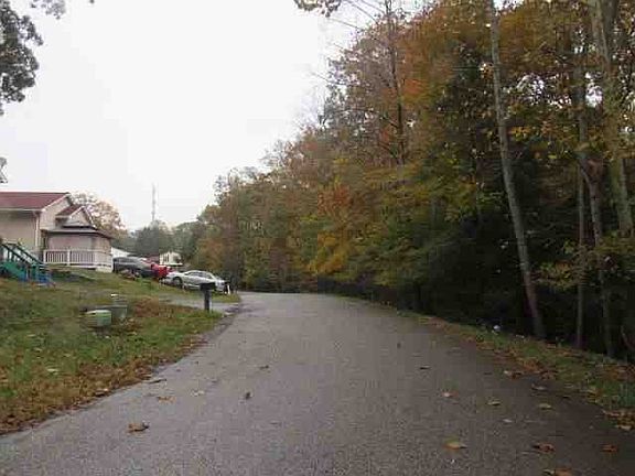 5th image of 8325 Circle Dr