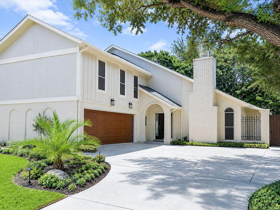 1st image of 515 Lorie Ln