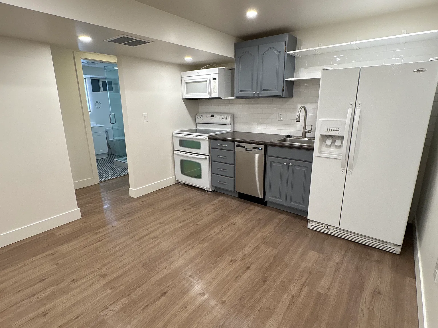 1 bed, 600 sqft, $1,500 — Photo 3