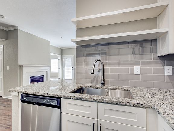 5th image of 2234 S Trenton Way #3-306