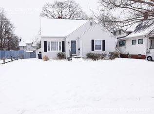 552 Noah Ave, Akron, OH 44320