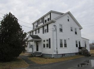 5 Wallace Ave, Bourne, MA 02532