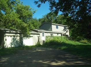 30622 117th St, Twin Lakes, WI 53181