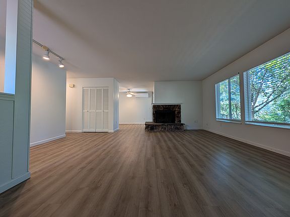 5th image of 7713 SW 36th Ave