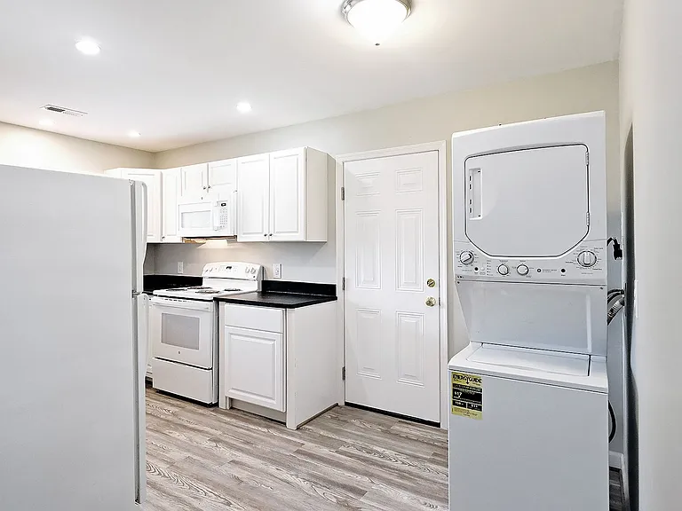 1157 Pen Park Rd — Photo 4