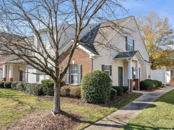 8 Chownings St, Durham, NC 27713