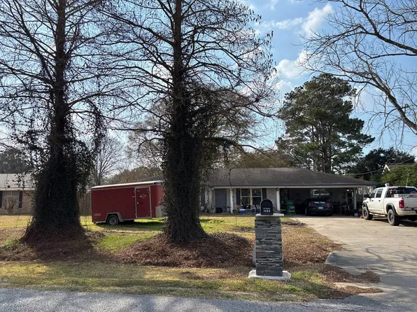1424 S Morgan Ave, Broussard, LA 70518