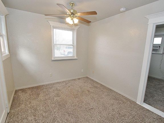 4th image of 815 E 1st St