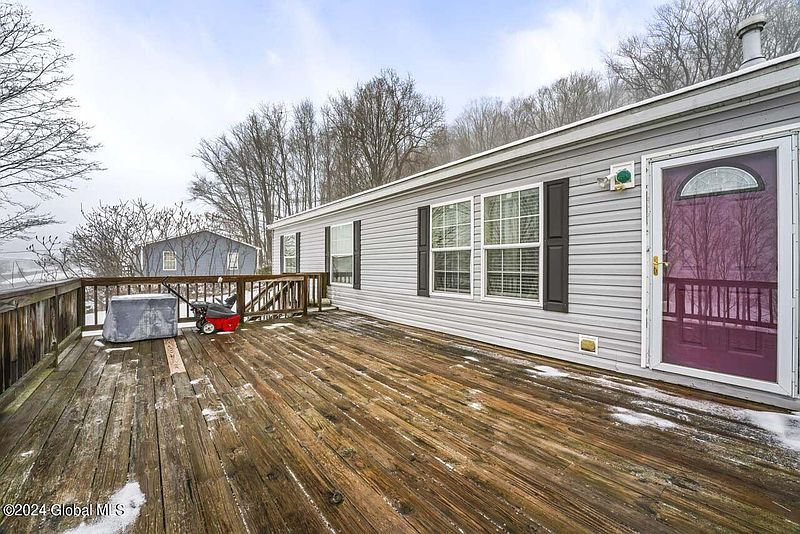 3rd image of 2306 Coach Road