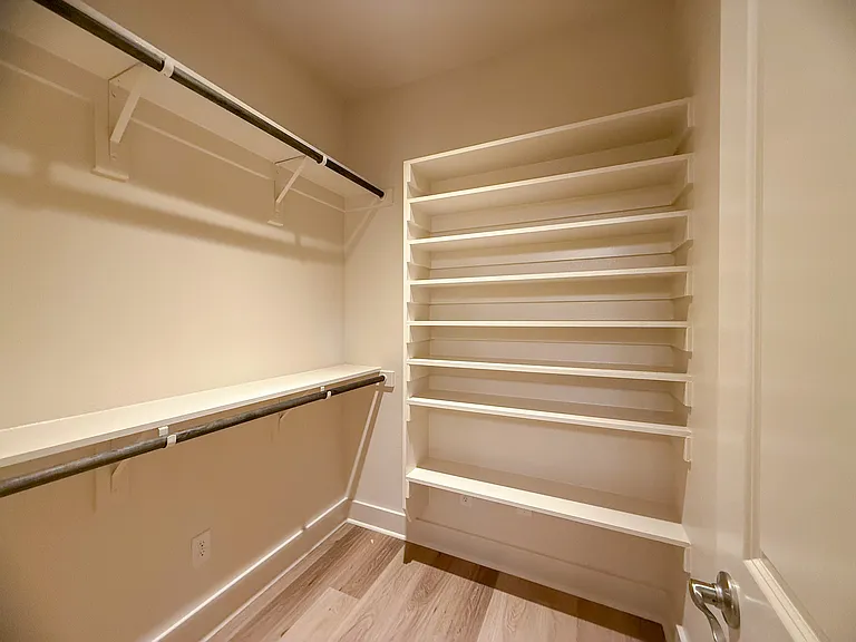 106 Kirkland St — Photo 13