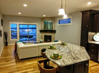 2470 Superior Ln NW, Rochester, MN 55901