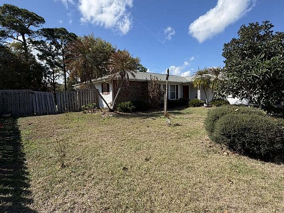 3rd image of 607 Dundee Cir