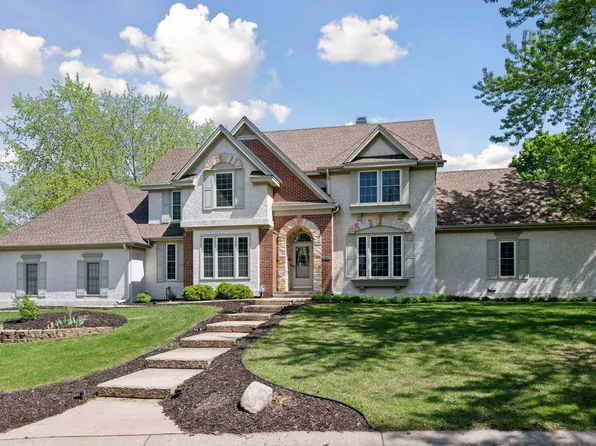 10569 Purdey Rd, Eden Prairie, MN 55347