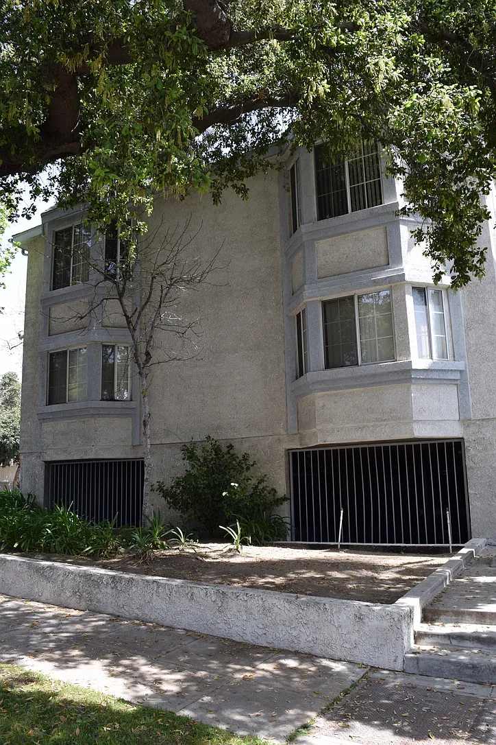 101 S. 7th Street, Burbank — Photo 3