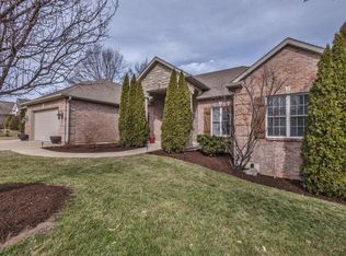 4809 Garden Grove Dr, Columbia, MO 65203