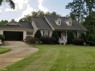 976 Montpelier Rd, Forsyth, GA 31029